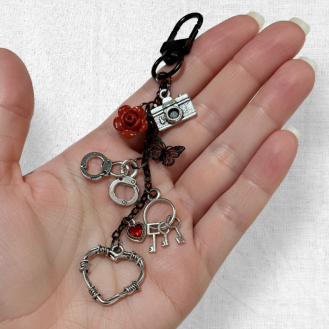 Dark Romance Charm Clip